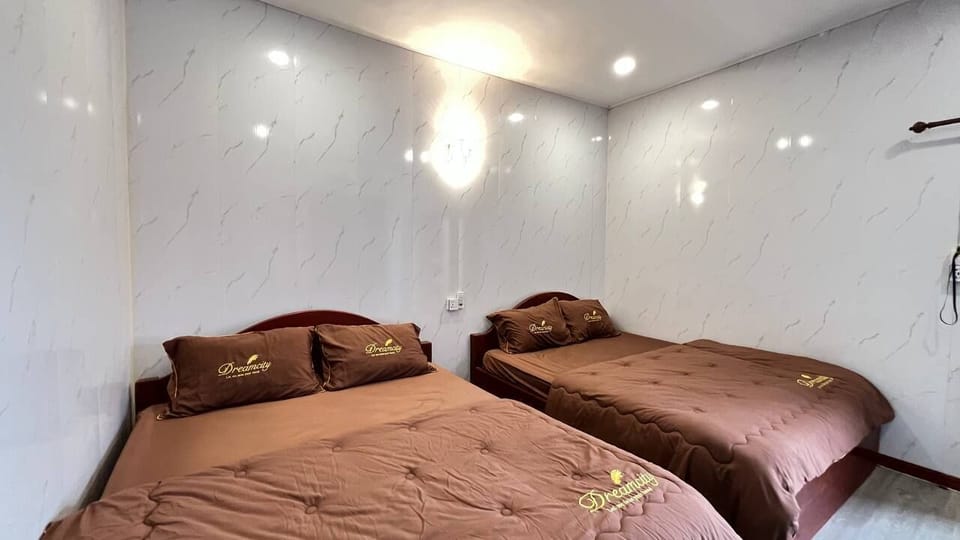 Standard Twin Room, Ocean View | Desk, WiFi (free)