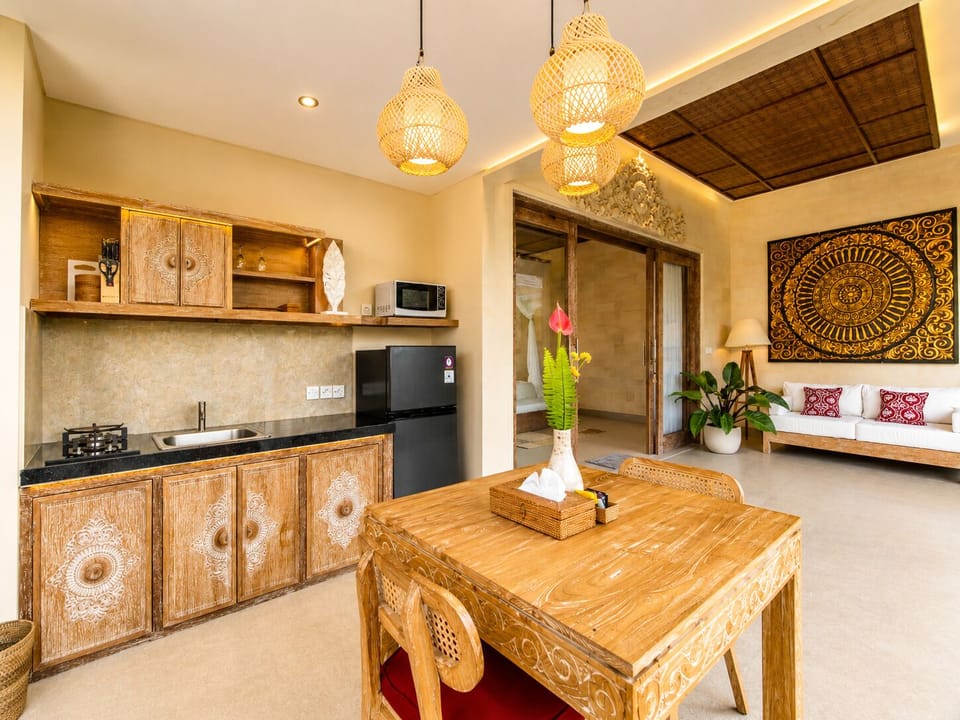 Private kitchenette