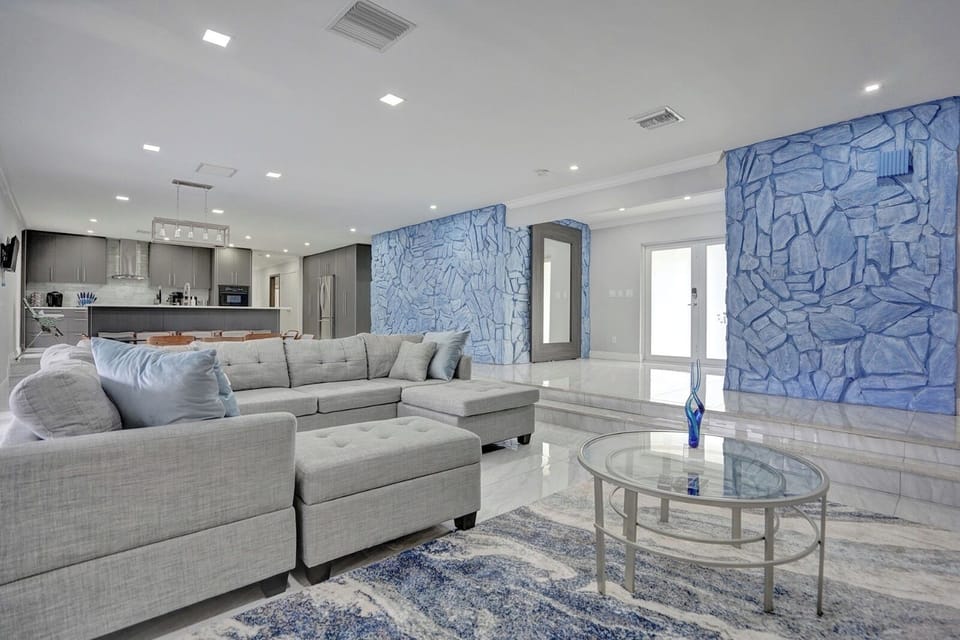 Luxury Villa, Sea View | Living room