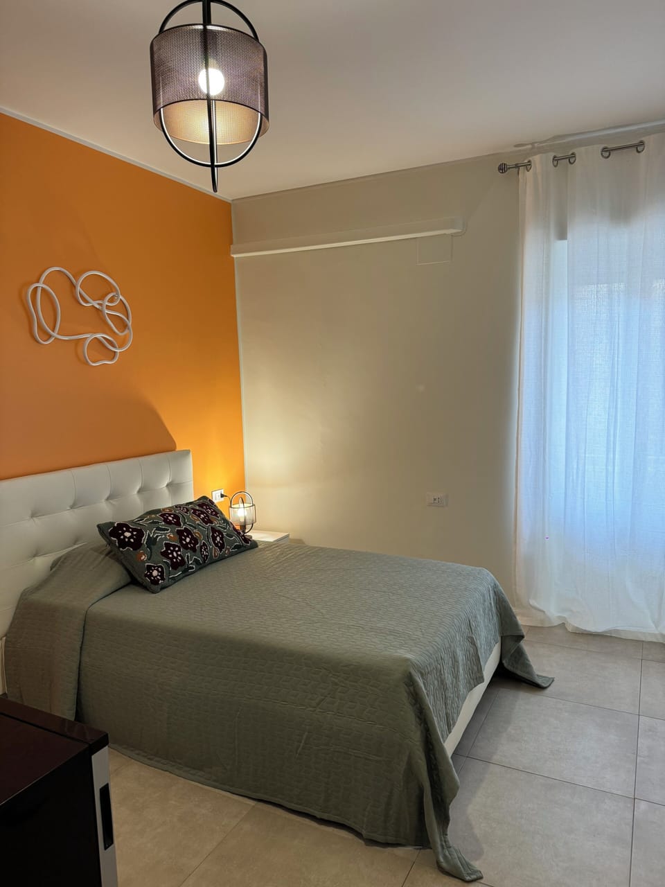 Single Room (Monfort) | Desk, WiFi (free)