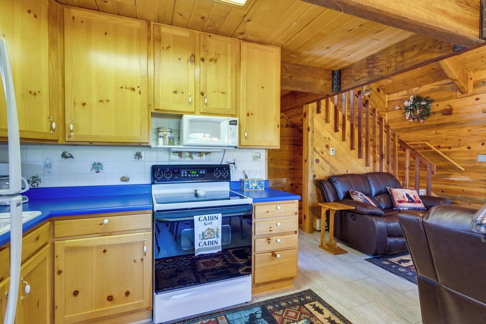 House (2 Bedrooms) | Interior