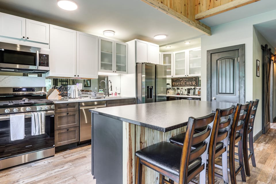 House (2 Bedrooms) | Interior