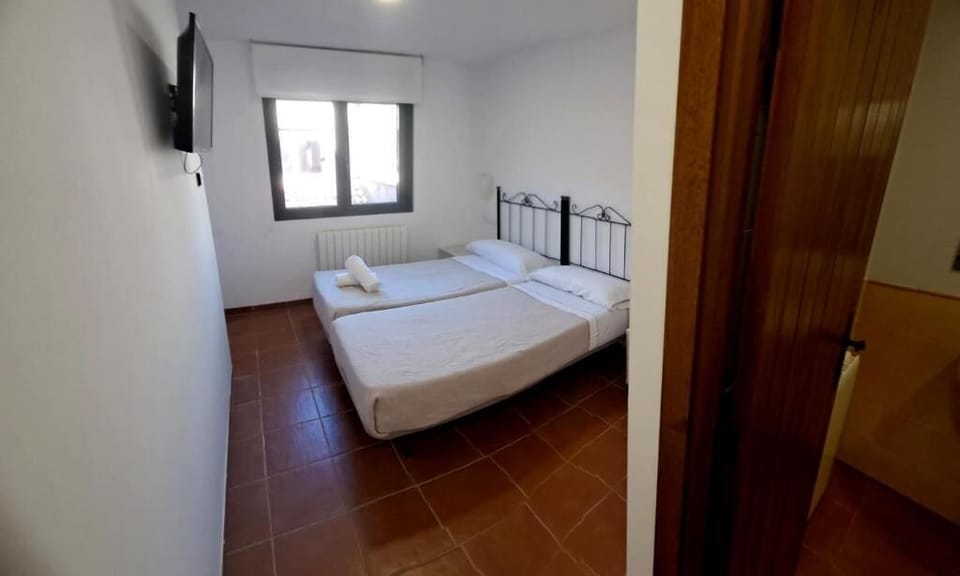 Hostal Restaurante Monterde d Albarracín Hostel in Aragon