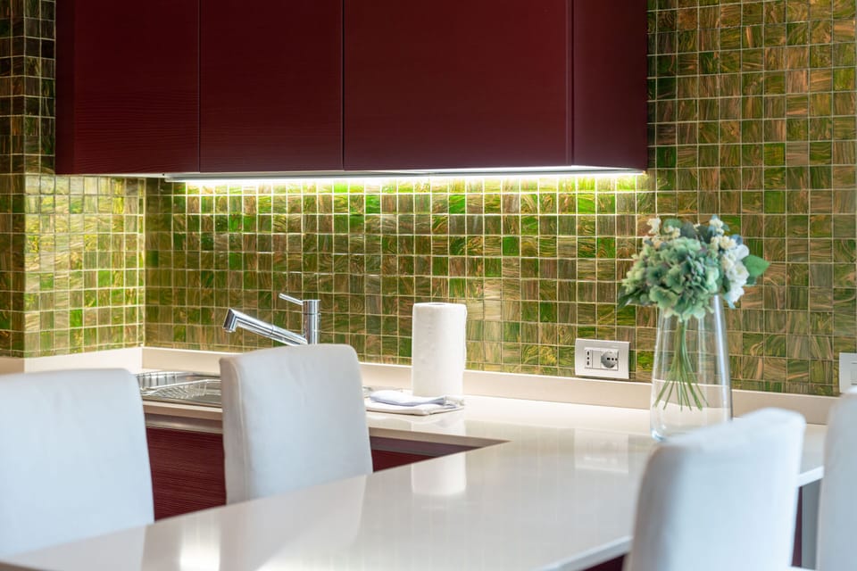 Apartment, 1 Bedroom, Balcony, Lake View | Private kitchen | Espresso maker, coffee/tea maker, electric kettle
