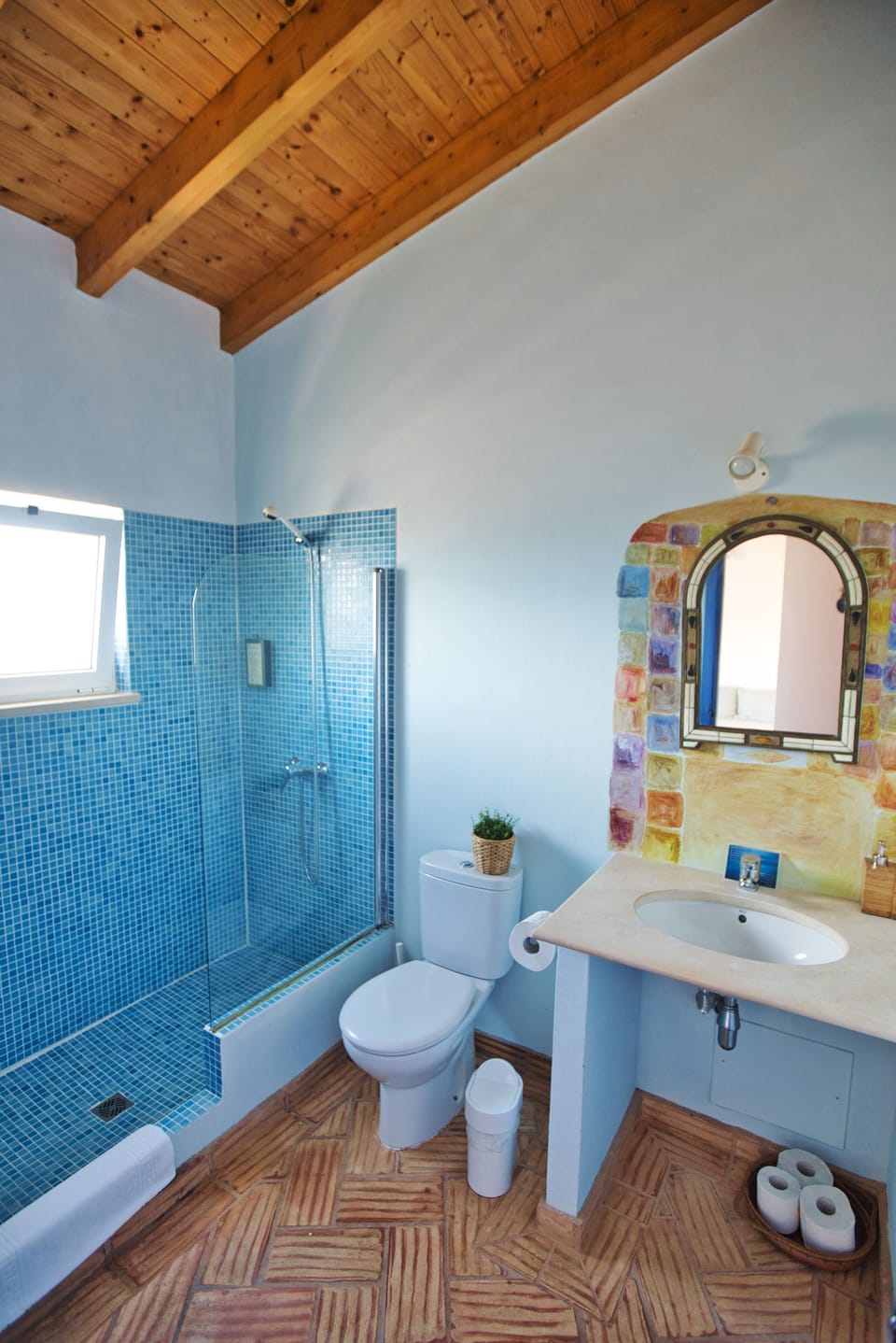 Standard Double Room, Mountain View | Bathroom | Shower, towels, soap, shampoo