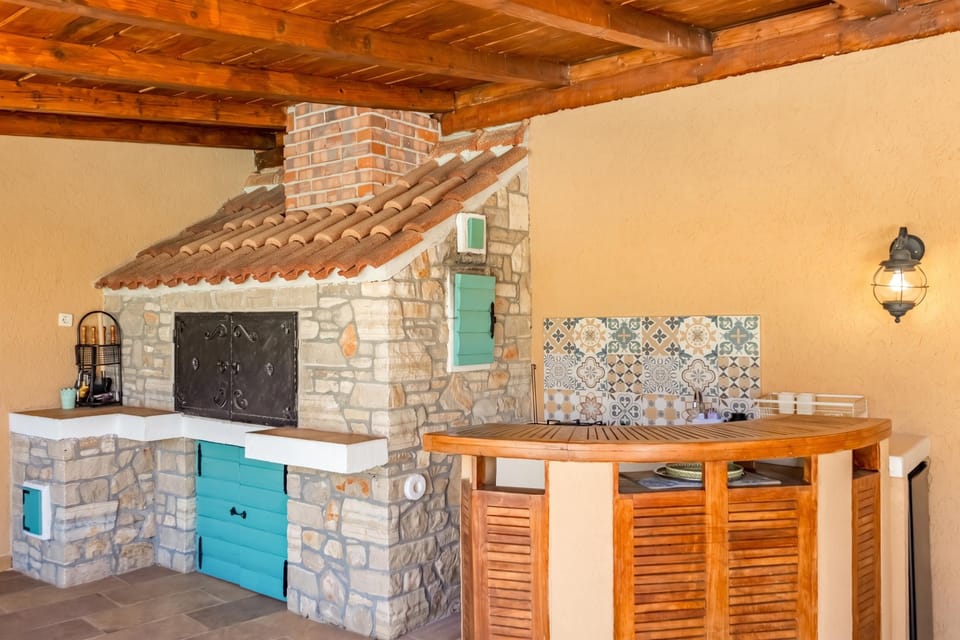 Family Villa, 4 Bedrooms, Microwave (Villa Dalmatia | Luxury Stone Villa) | Exterior