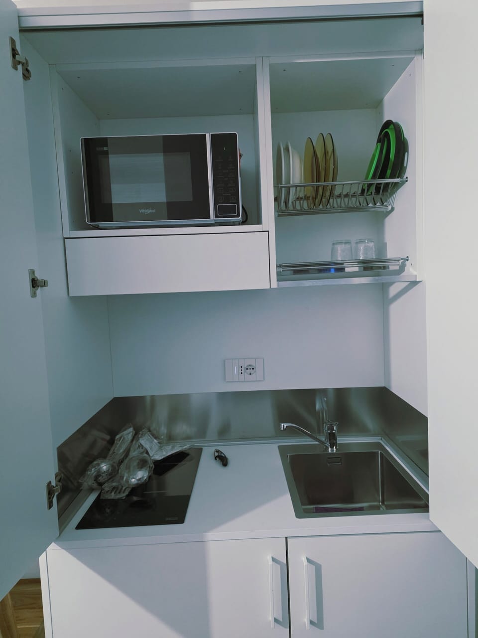 House, Courtyard View | Private kitchen