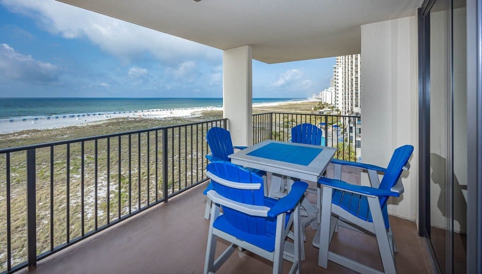 Condo, 3 Bedrooms | Outdoor dining