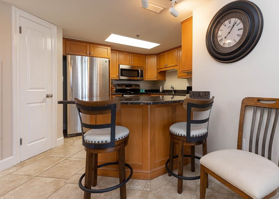 Condo, 2 Bedrooms | Private kitchen | Coffee/tea maker, fridge, oven