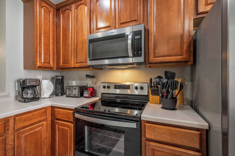 Microwave, oven, stovetop, dishwasher