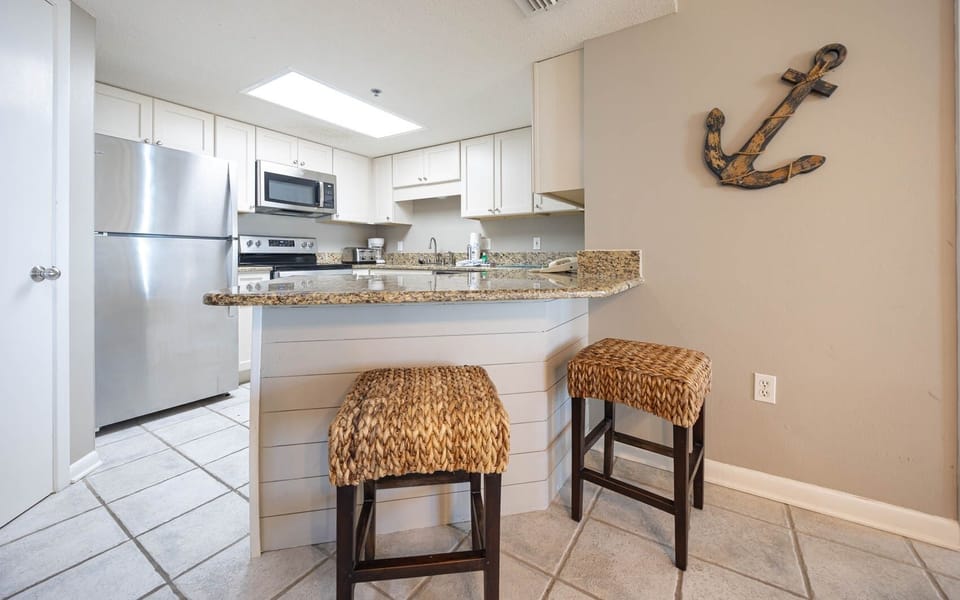 Condo, 2 Bedrooms | Private kitchen | Coffee/tea maker, fridge, oven