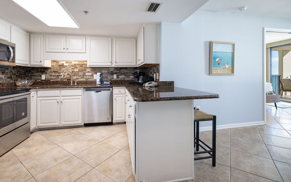 Condo, 2 Bedrooms | Private kitchen | Coffee/tea maker, fridge, oven
