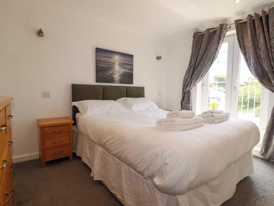 4 bedrooms, WiFi (free), individually decorated, individually furnished