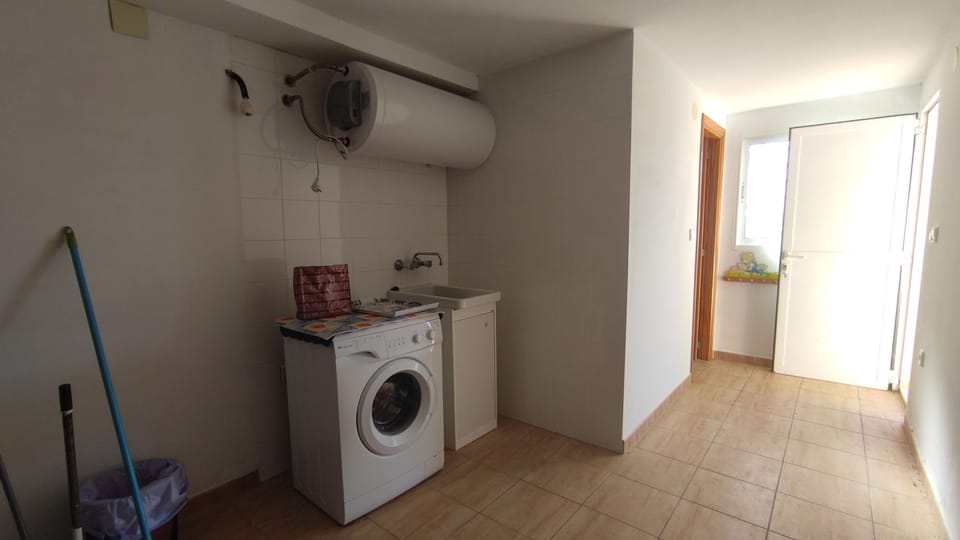Ap204 in Oliva With 2 Bedrooms and 1 Bathrooms Apartment in Safor