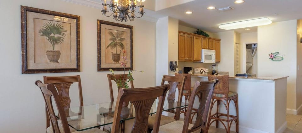 Condo, 2 Bedrooms, Private Pool | Dining room