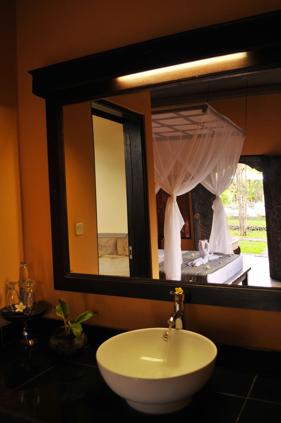 Superior Room | Bathroom sink