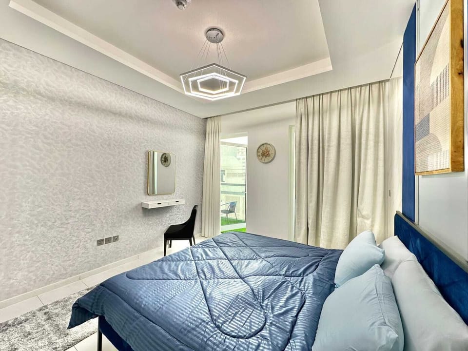 Standard Apartment, 1 Bedroom, Pets Allowed, City View | Blackout drapes, iron/ironing board, WiFi (free)