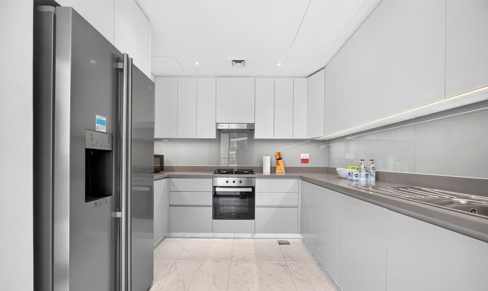 Executive Apartment, City View | Private kitchen | Coffee/tea maker