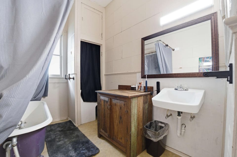 House | 1 bedroom, high-speed internet