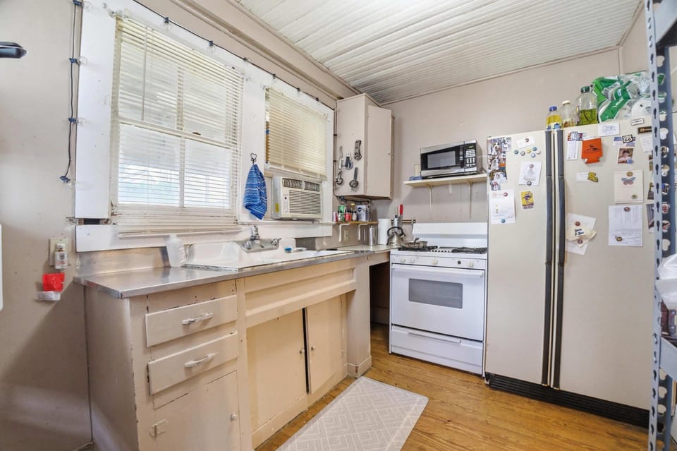 House | 1 bedroom, high-speed internet