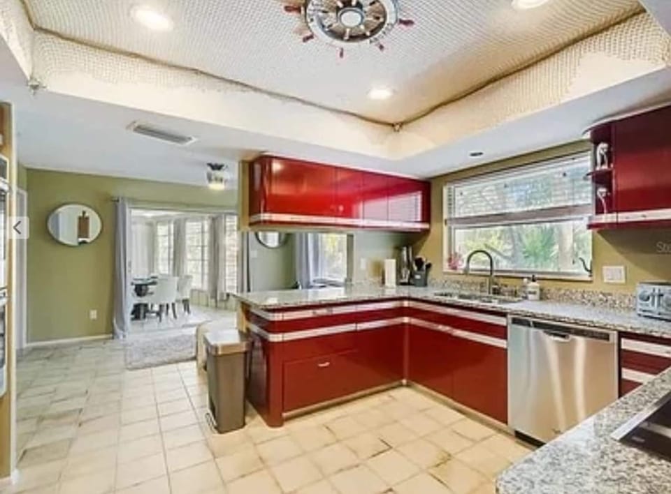 House | 4 bedrooms, high-speed internet
