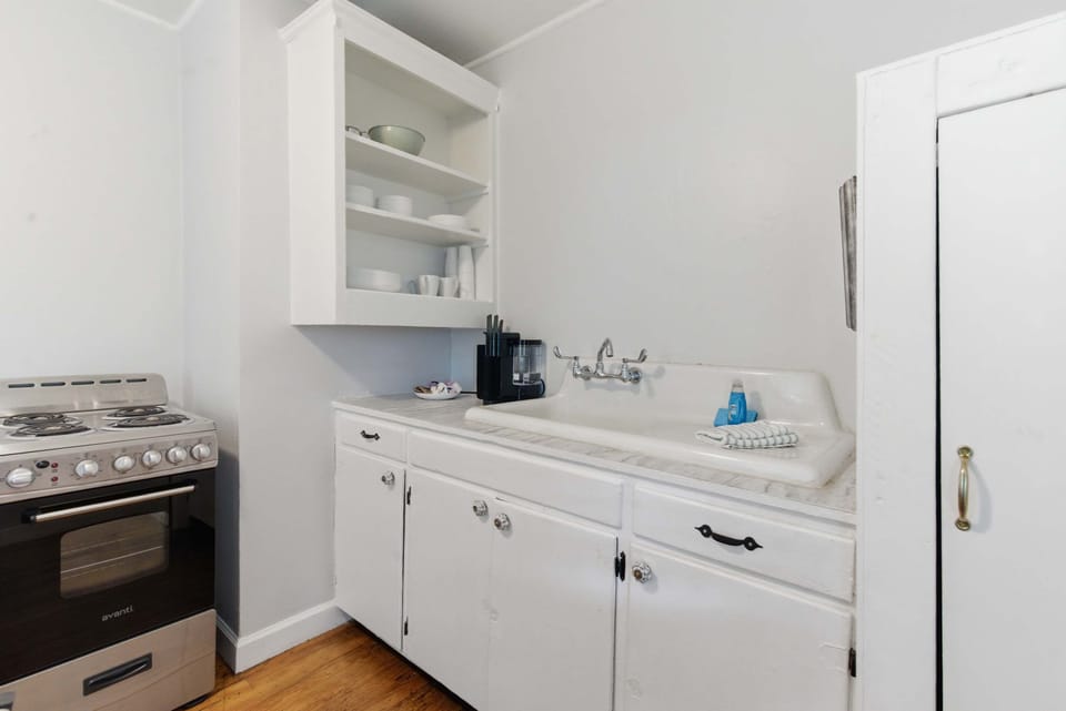 House | 1 bedroom