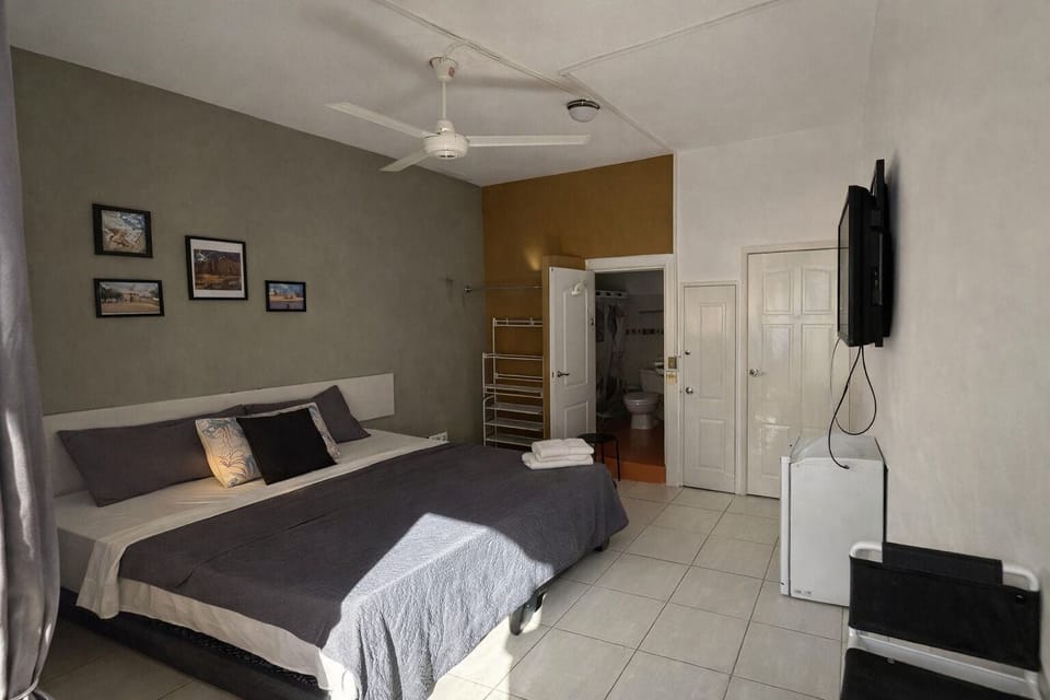 1 bedroom
