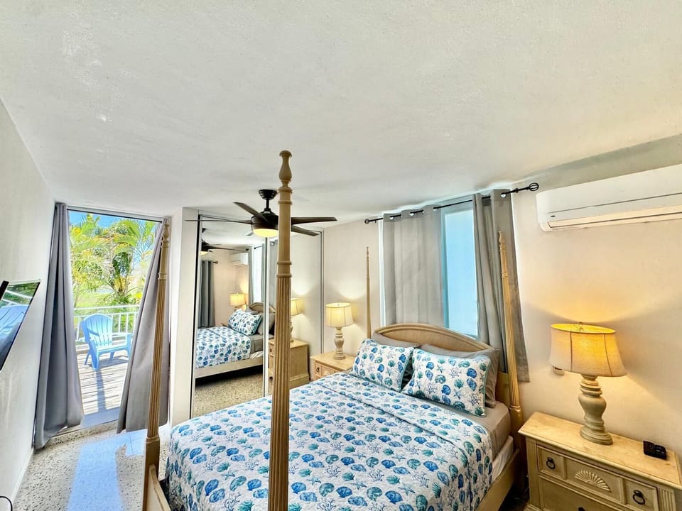 Deluxe Villa, Private Pool | WiFi (free), bed sheets