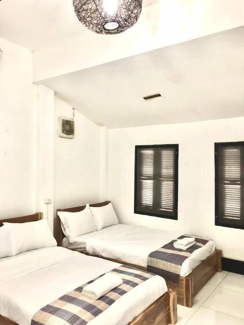 Classic Twin Room | WiFi (free)