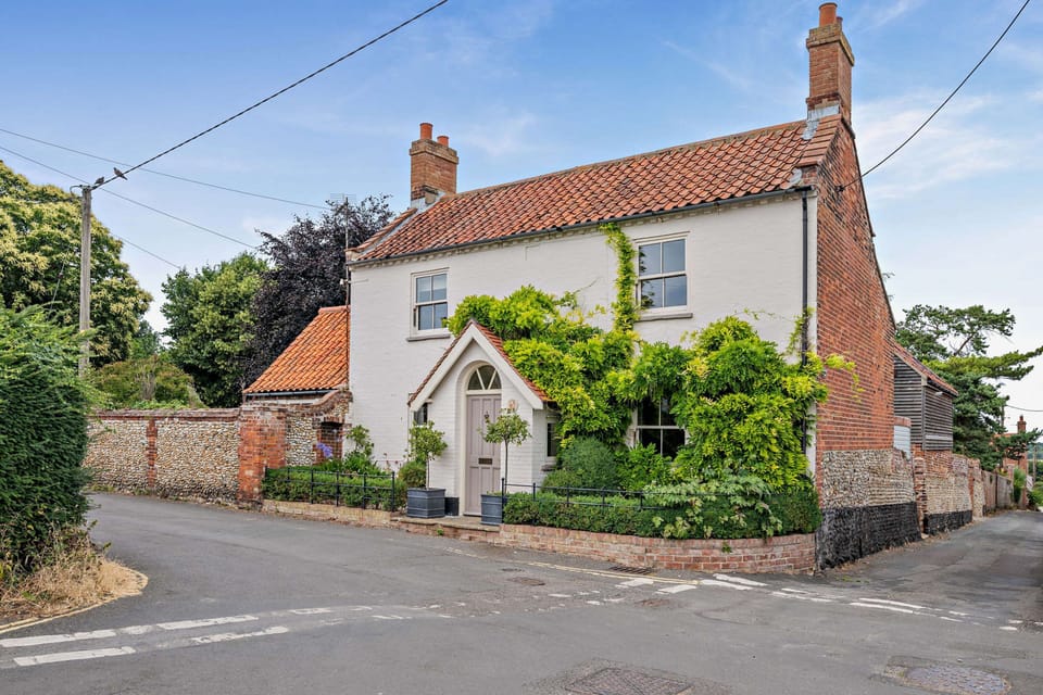 House | 4 bedrooms, high-speed internet