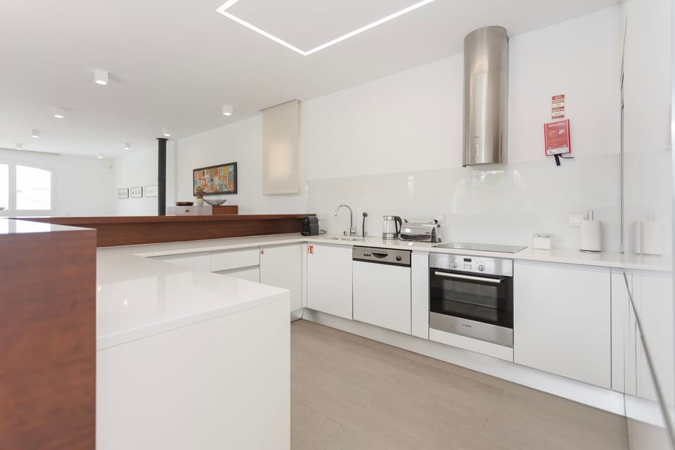 House | 3 bedrooms, high-speed internet