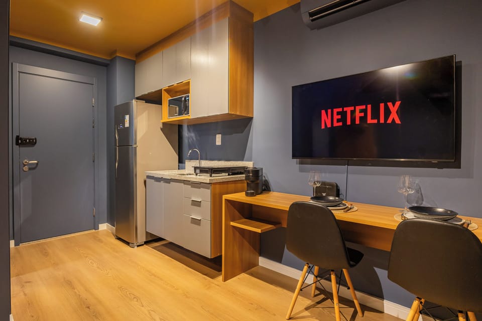 Exclusive Apartment, 1 Double Bed with Sofa bed, Balcony, City View | Private kitchen