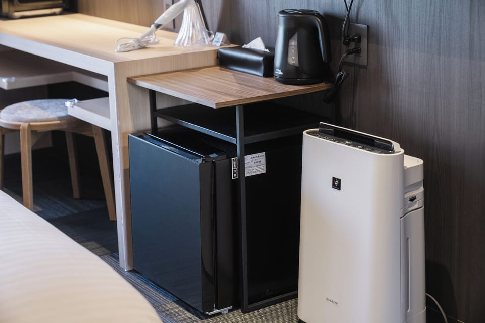Standard Twin Room, Balcony, Park View | WiFi (free)