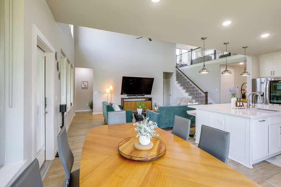 House (4 Bedrooms) | Interior