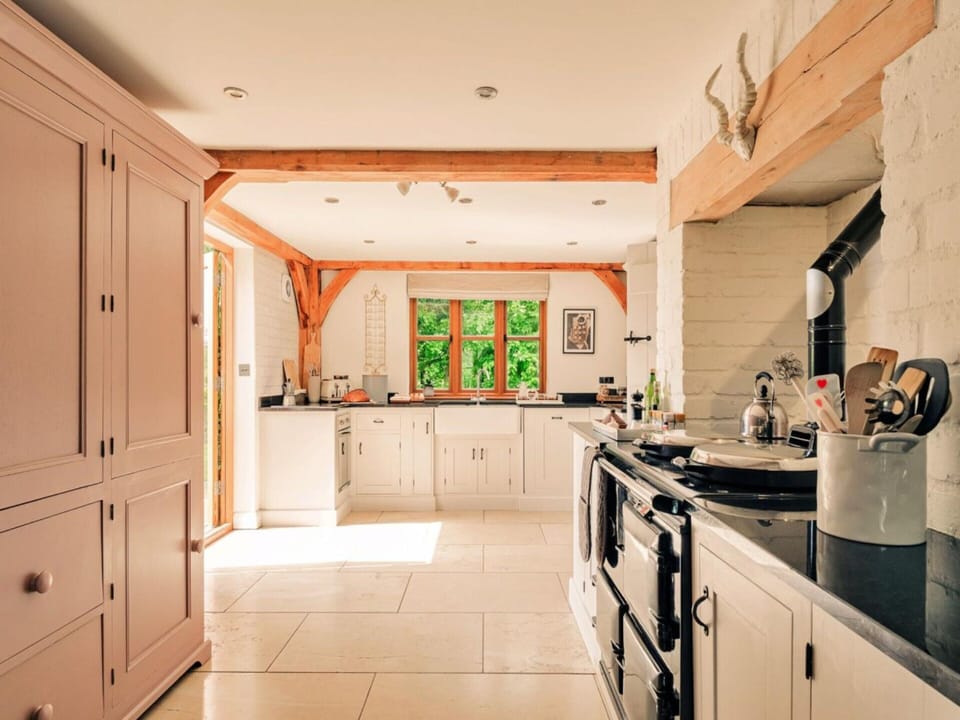 Luxury Cotswolds Cottage for 7 Cottage in Wychavon District