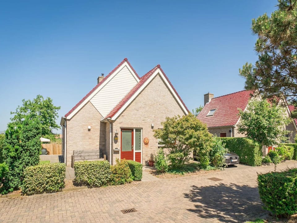 Villa | Exterior