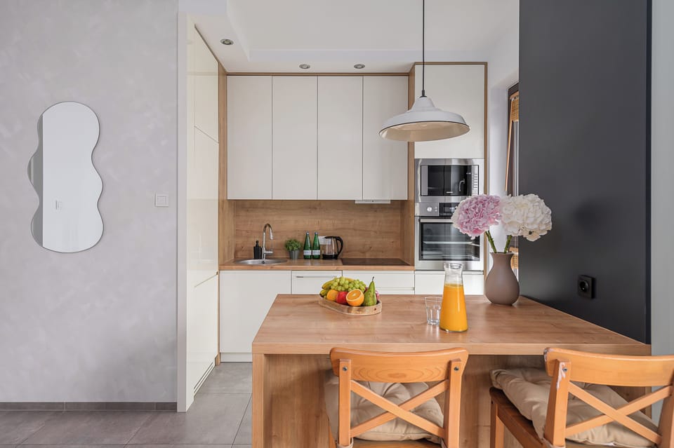 Superior Apartment, 2 Bedrooms, City View | Private kitchen | Espresso maker, electric kettle, highchair, griddle