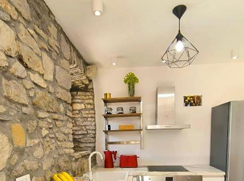 Villa (Four Bedroom Villa with Panoramic Vie) | Private kitchen | Fridge