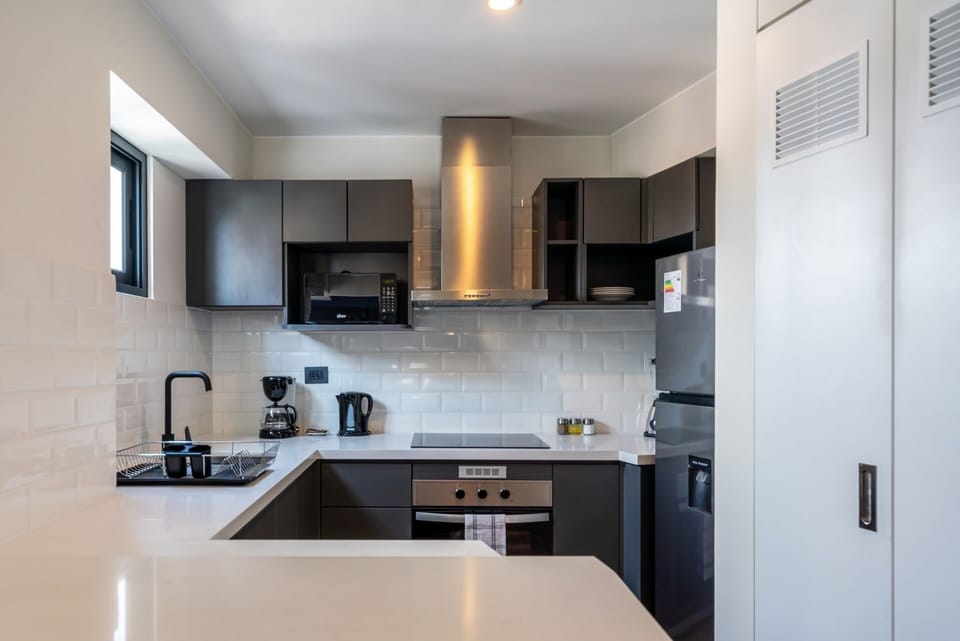 Studio, City View | Private kitchen