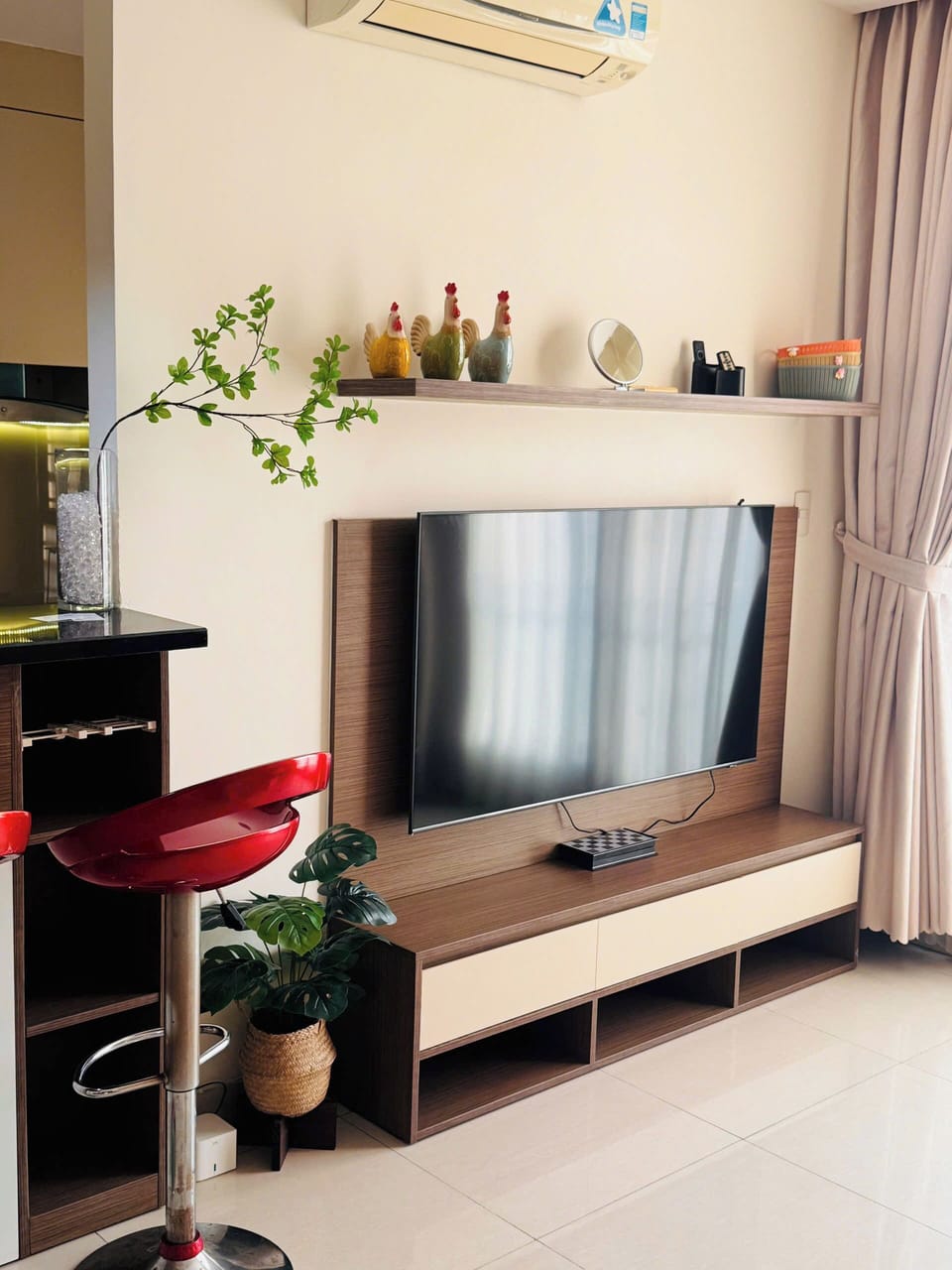 Family Apartment, 2 Bedrooms, Balcony, City View | Interior