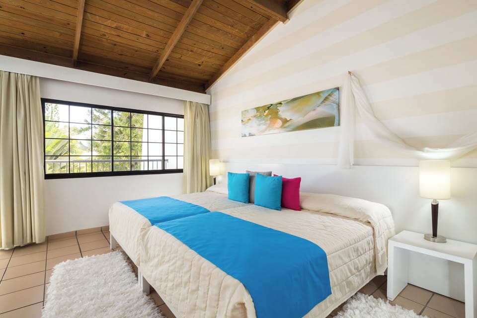 Standard Room  | 1 bedroom, minibar, in-room safe, blackout drapes