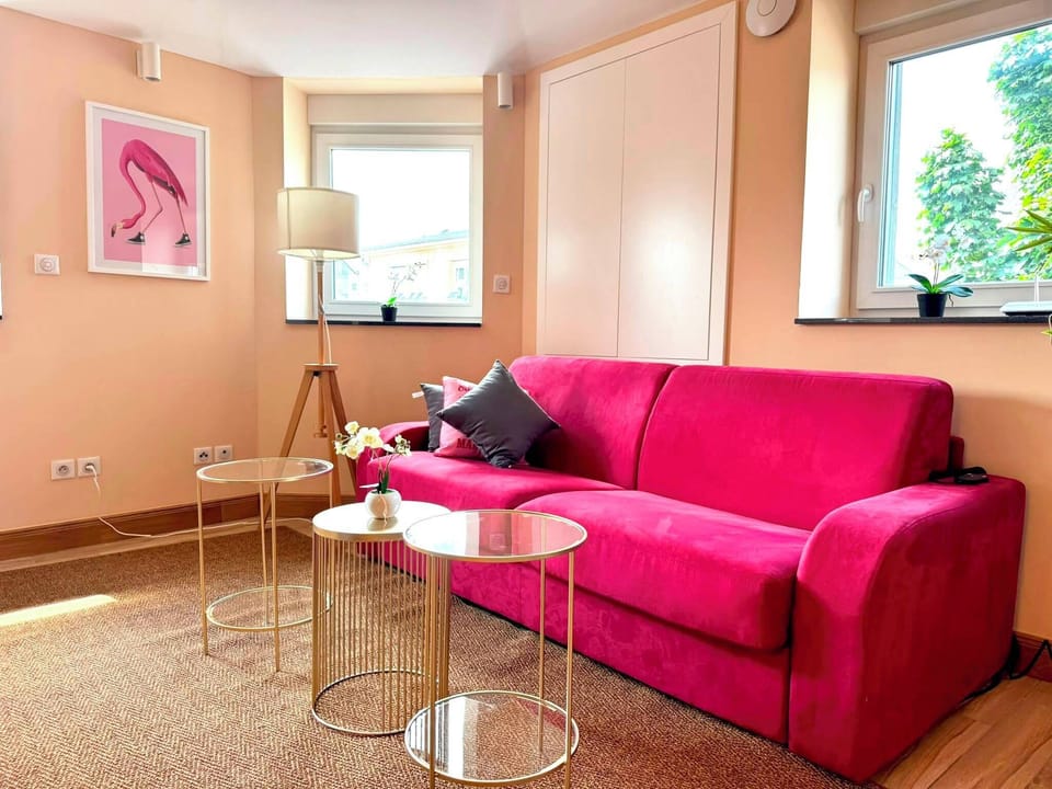 Apartment, Balcony, City View | Living area