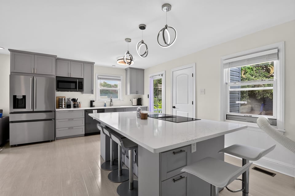 House, 3 Bedrooms | Private kitchen | Coffee/tea maker, fridge, oven, toaster