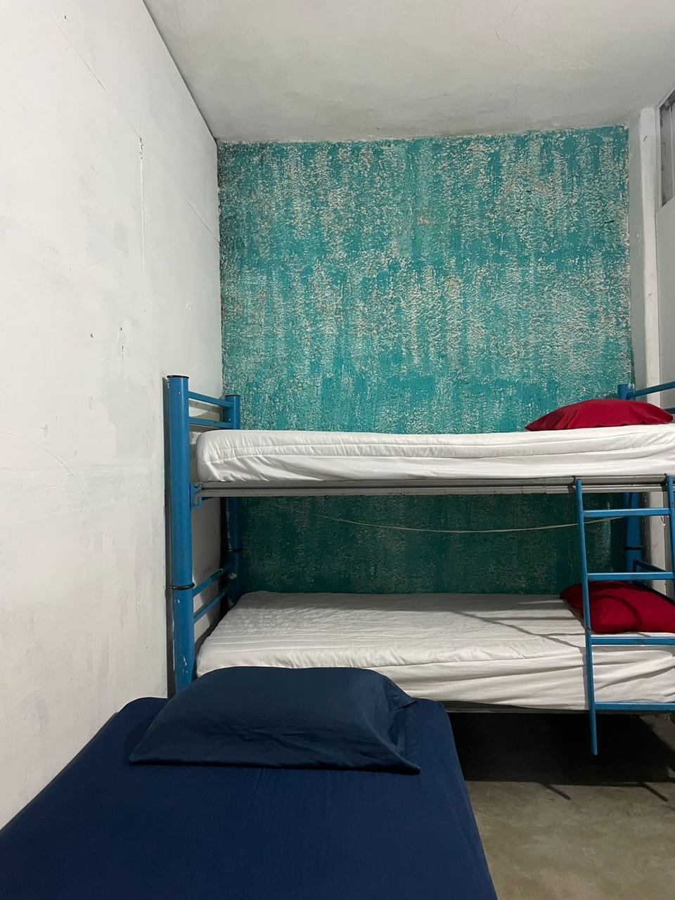 Basic Shared Dormitory, Bay View | WiFi (free)