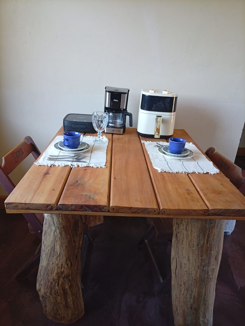 Classic Chalet, Lanai, Mountain View | Dining