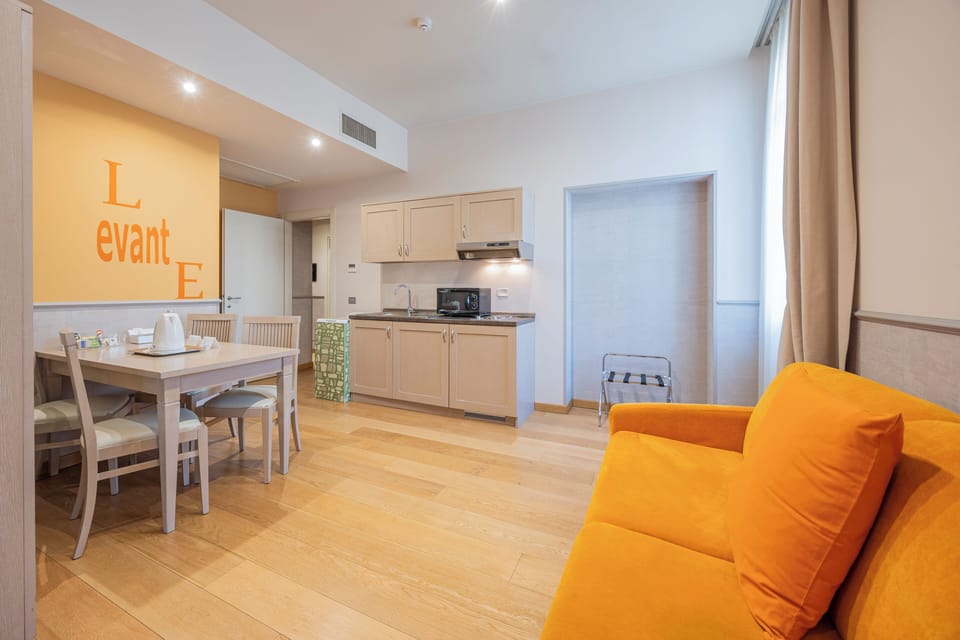 Private kitchenette