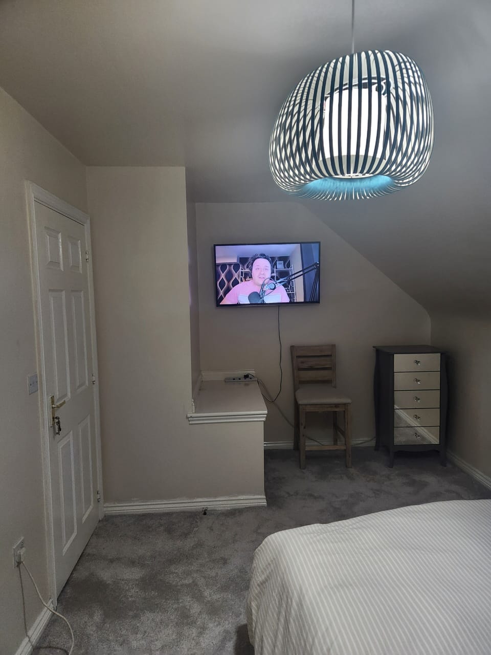 Double or Twin Room | WiFi (free)