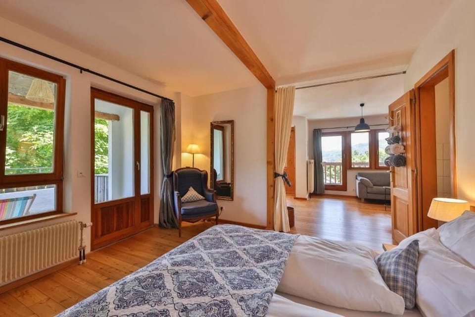 Deluxe Double Room, Non Smoking, Mountain View | Blackout drapes, soundproofing, WiFi (free)