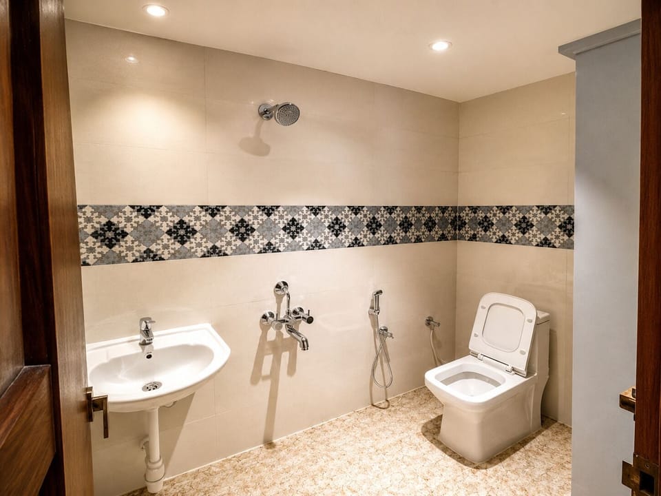 Shower, free toiletries, hair dryer (on request), towels