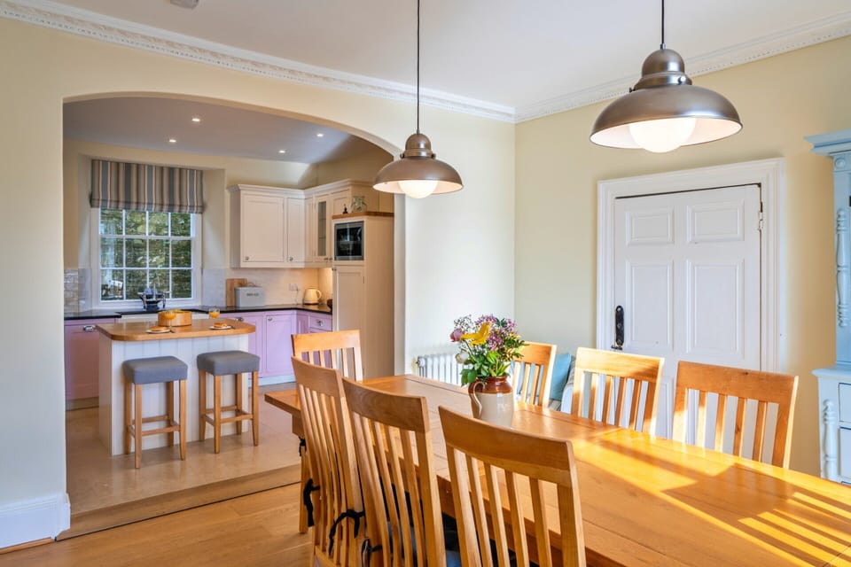 House | Dining